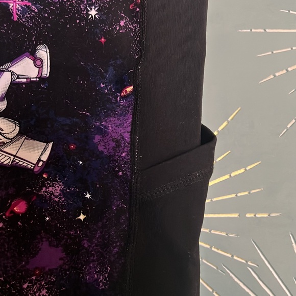 Torrid Disney Pixar Toy Story Buzz Lightyear Galaxy High-Rise Crop Legging - Picture 7 of 8